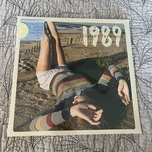 SEALED Taylor swift Yellow 1989 (Taylor’s Version) Vinyl